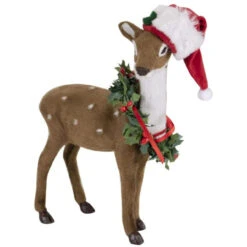Byers' Choice - Reindeer Wearing Wreath