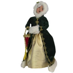 Byers' Choice - Regal Mrs. Claus Caroler