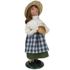 Byers' Choice - Cries Of London Girl With Pie Caroler 9 Byers' Choice - Cries Of London Girl With Pie Caroler -Ornaments Shop 45 Untitled design 3 34964.1647862899