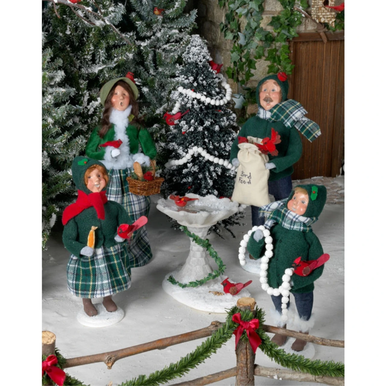 Byers' Choice Cardinal Family Girl Caroler 7 Byers' Choice Cardinal Family Girl Caroler - Image 5