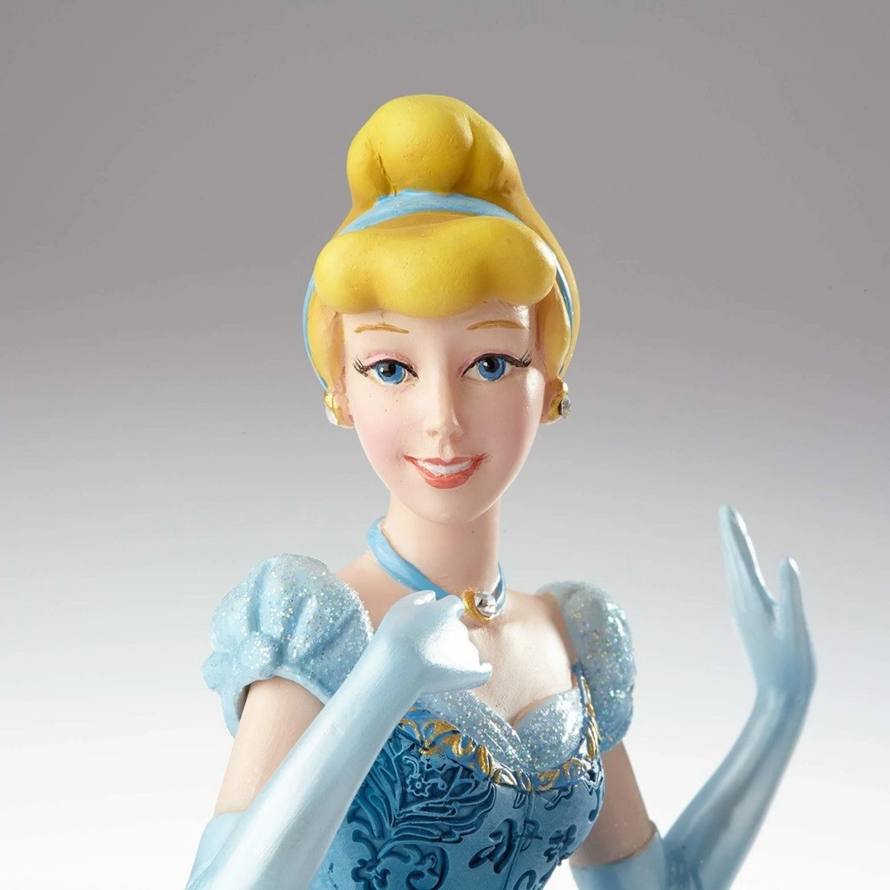 Disney Showcase Collection - Couture De Force Cinderella Figurine 4058288 7 Disney Showcase Collection - Couture De Force Cinderella Figurine 4058288 - Image 5