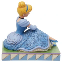 Jim Shore - Disney Traditions - Cinderella Personality Pose Figurine 9 Jim Shore - Disney Traditions - Cinderella Personality Pose Figurine -Ornaments Shop Jim Shore Disney Traditions Cinderella Personality Pose Figurine right 51988.1683316744