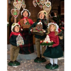 Byers' Choice - Christmas Sweets Woman Caroler -Ornaments Shop scene done 42238.1647894309